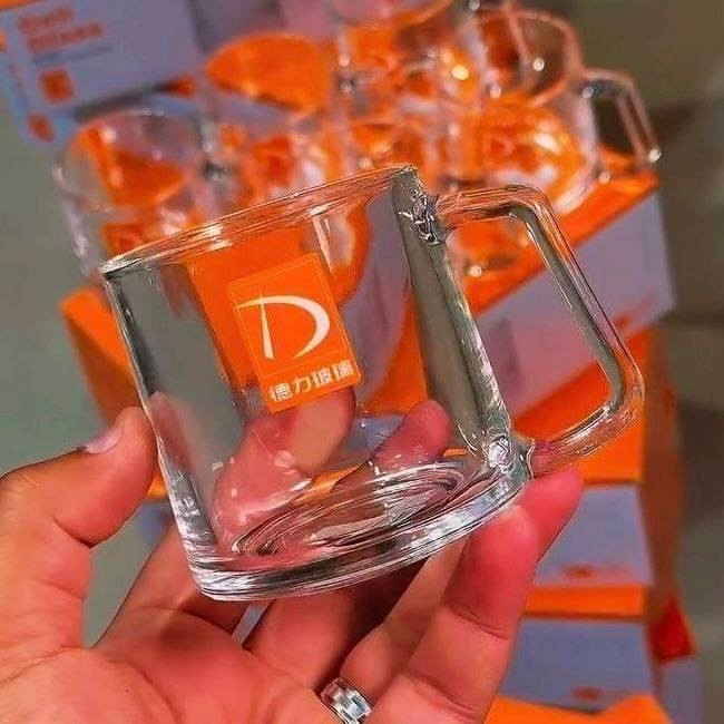 ماگ و فنجان کلارا برند Deli