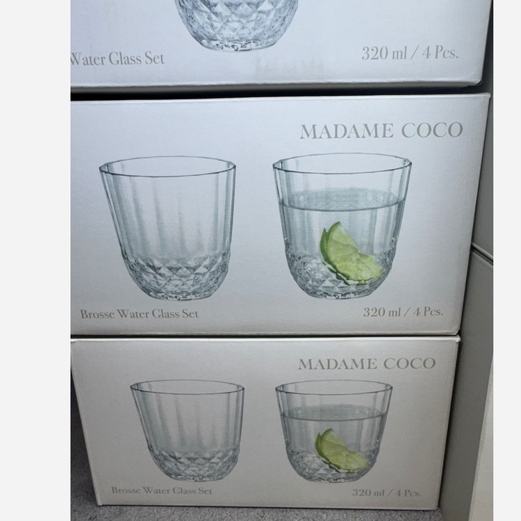 لیوان و نیم لیوان MADAM COCO