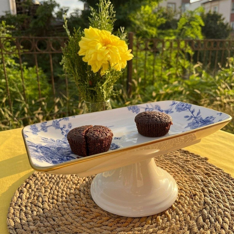 رولت خوری مستطیل پایه دار طرح gonul